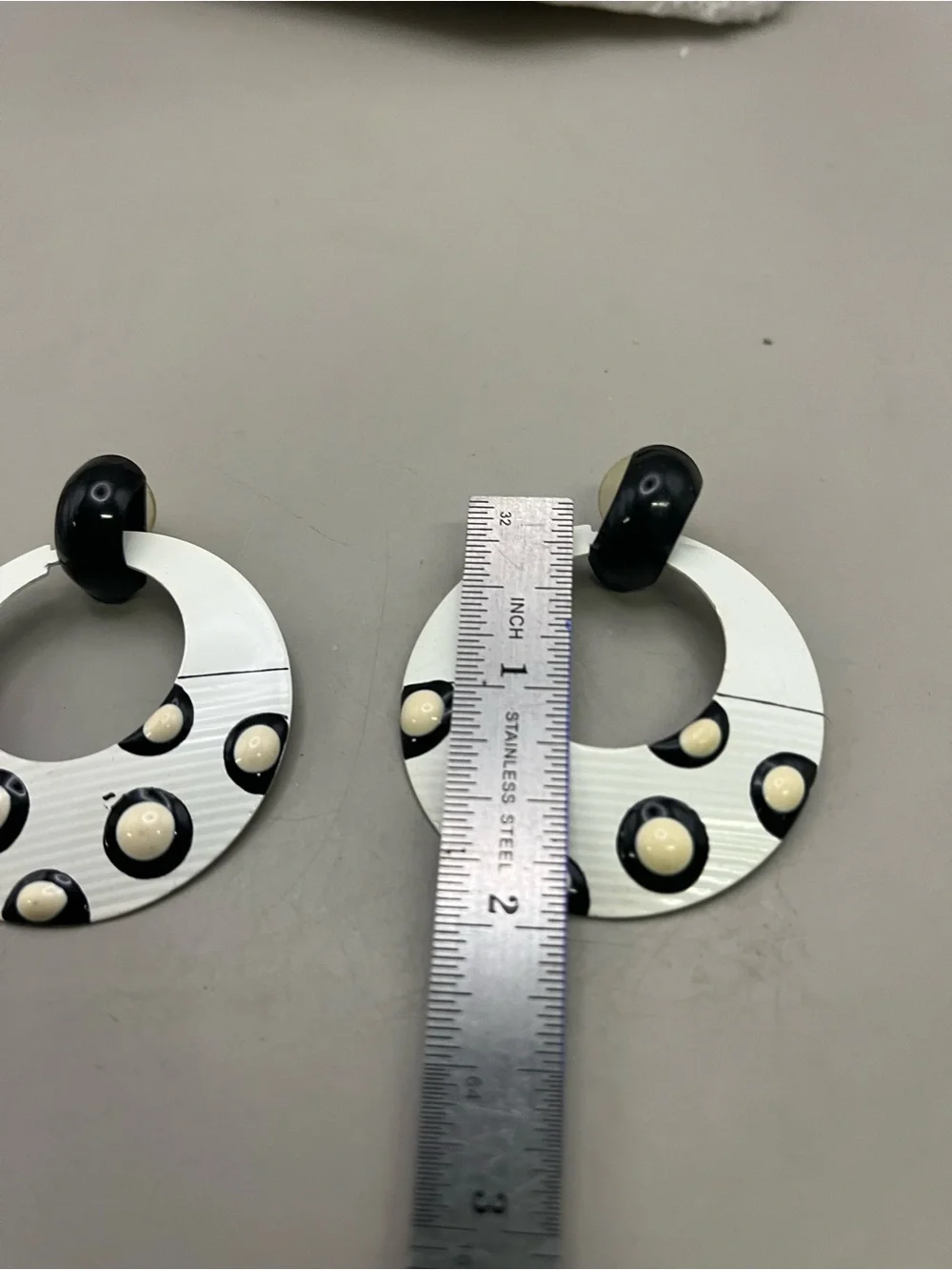 Vintage 80s 90s Statement Hoop Earrings White Black Polka Dot Enamel Retro Mod